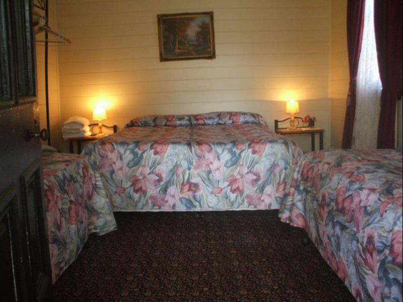 Saleyard Motel