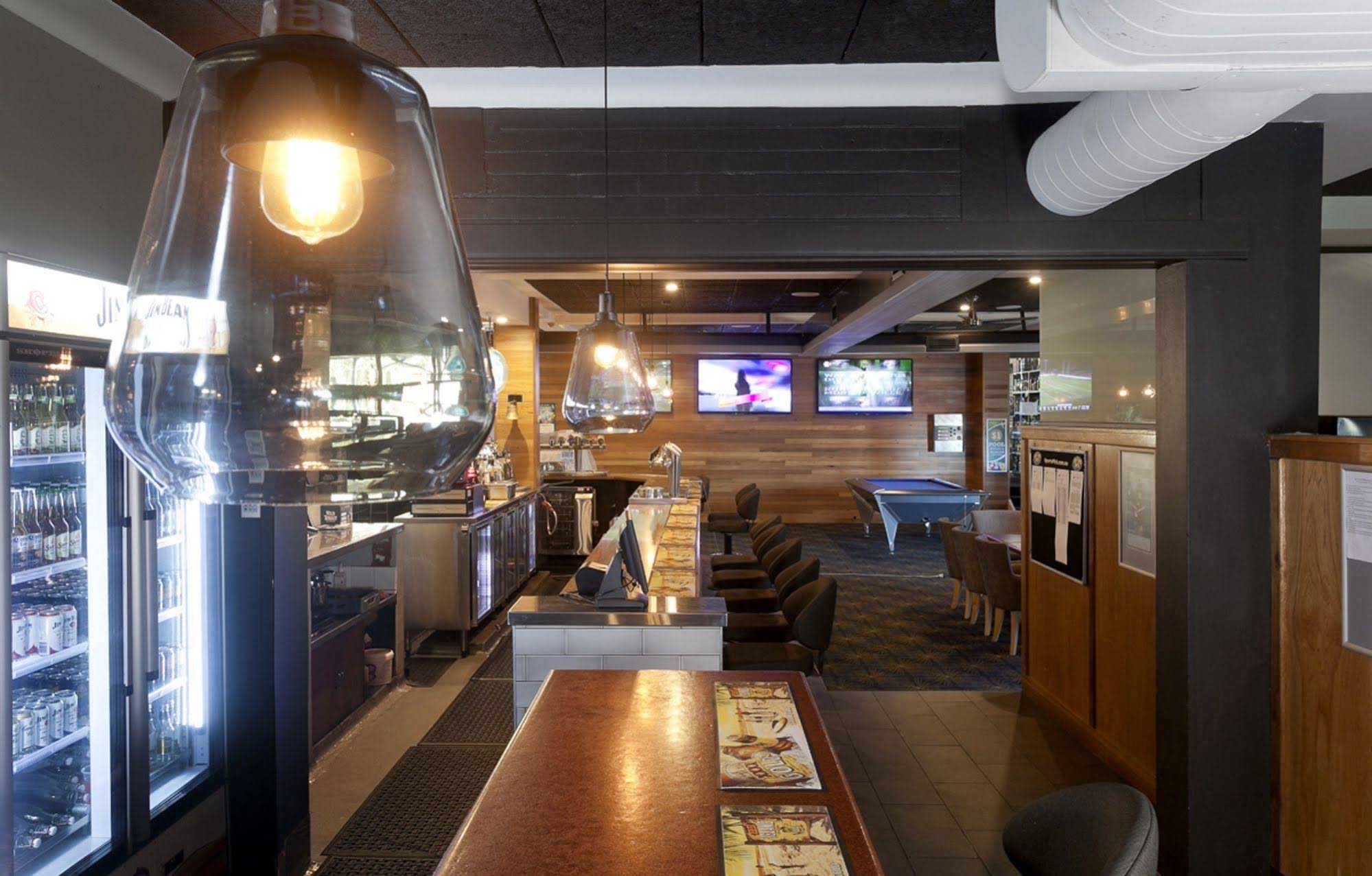 Shortland Hotel