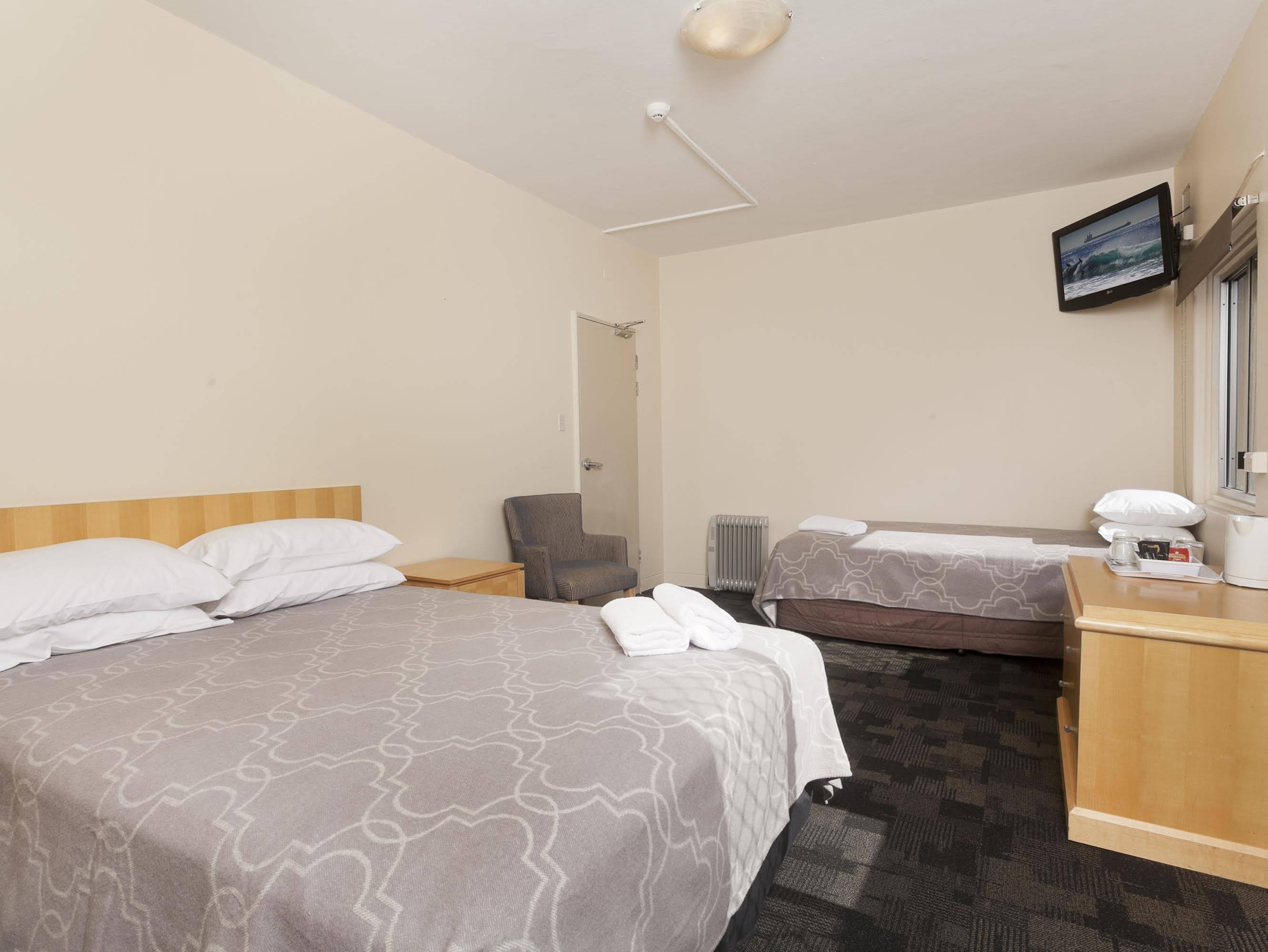 Shortland Hotel