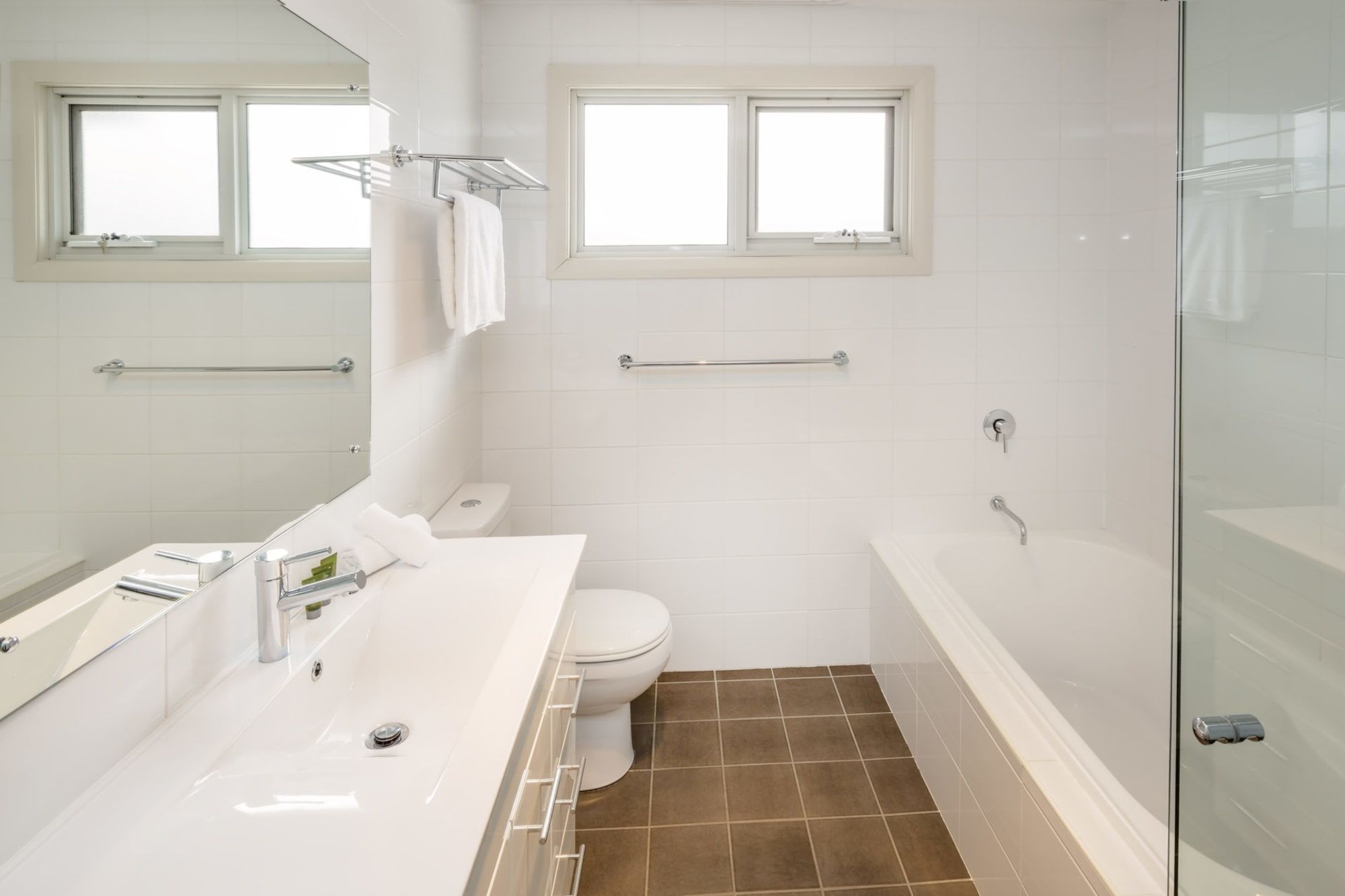 Alpine Snow Angels Retreat Luxurious Snowy Mountains Living