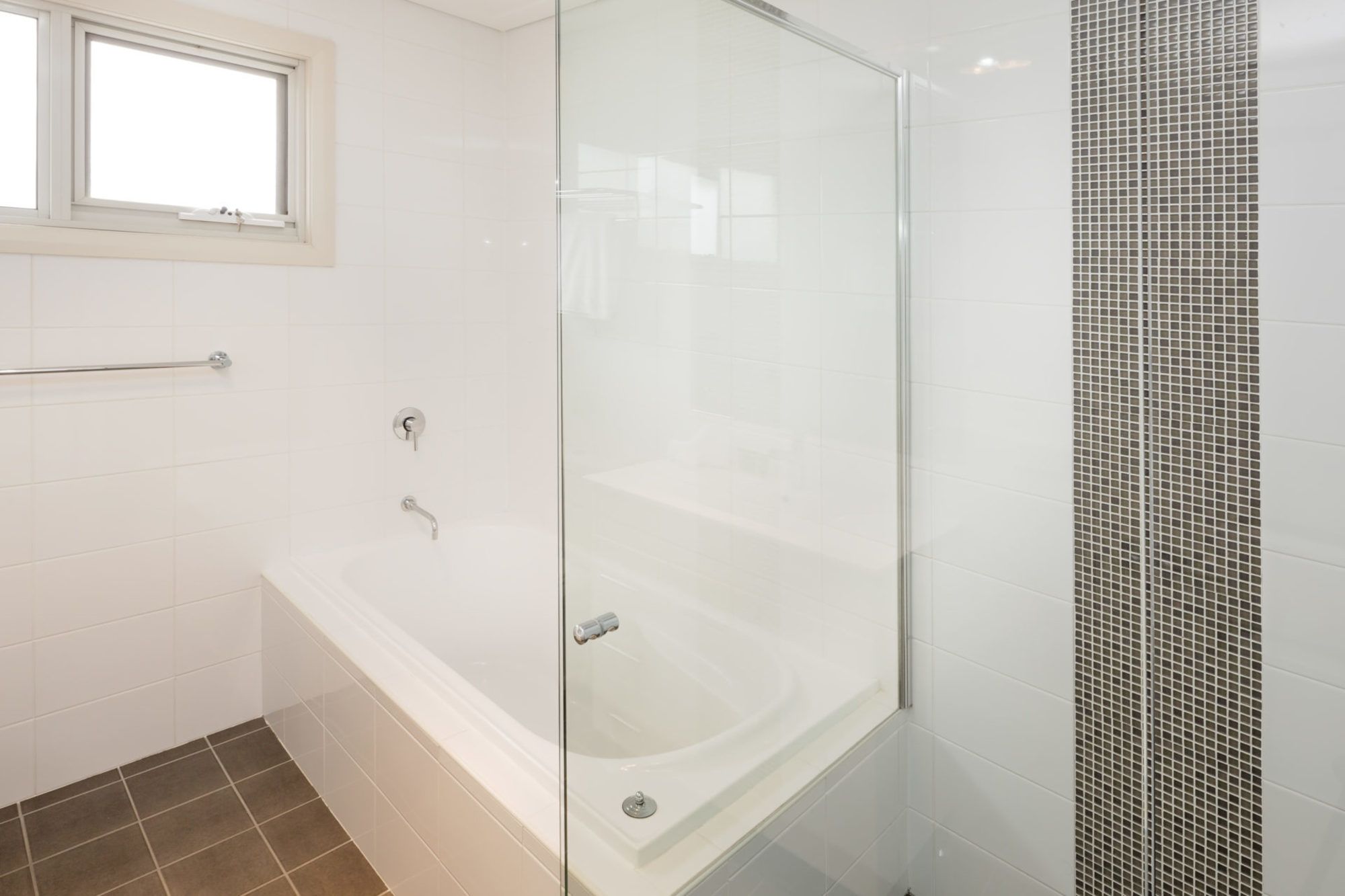 Alpine Snow Angels Retreat Luxurious Snowy Mountains Living