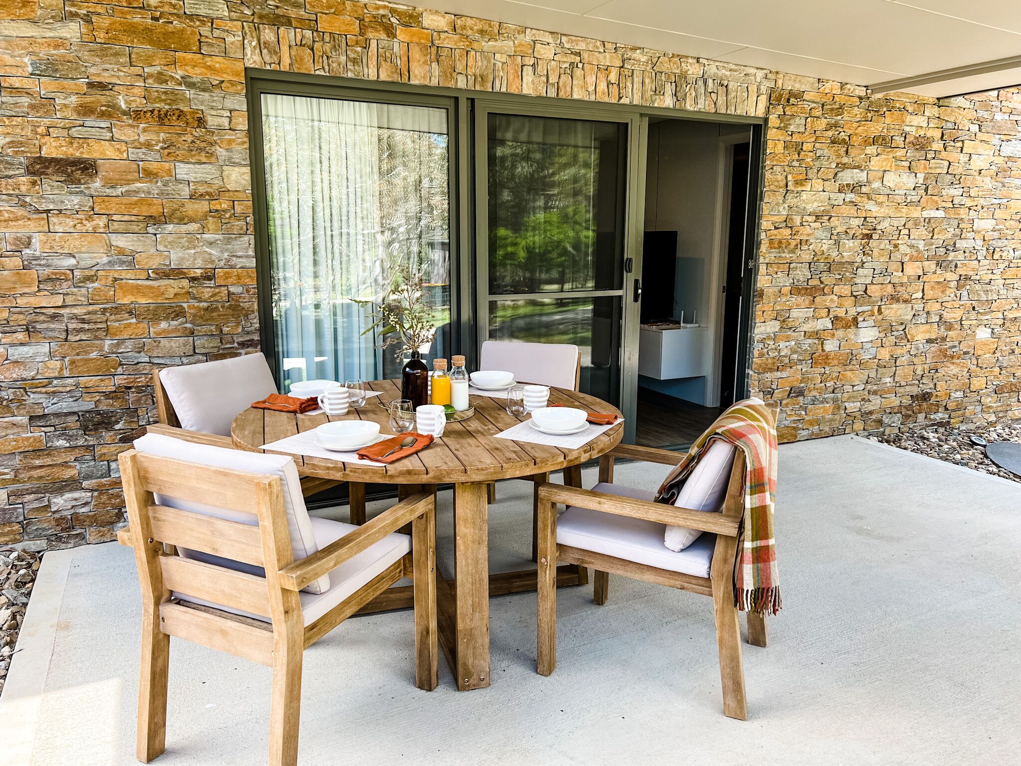 Hamilton House - Snowy Mountain Luxury Villas