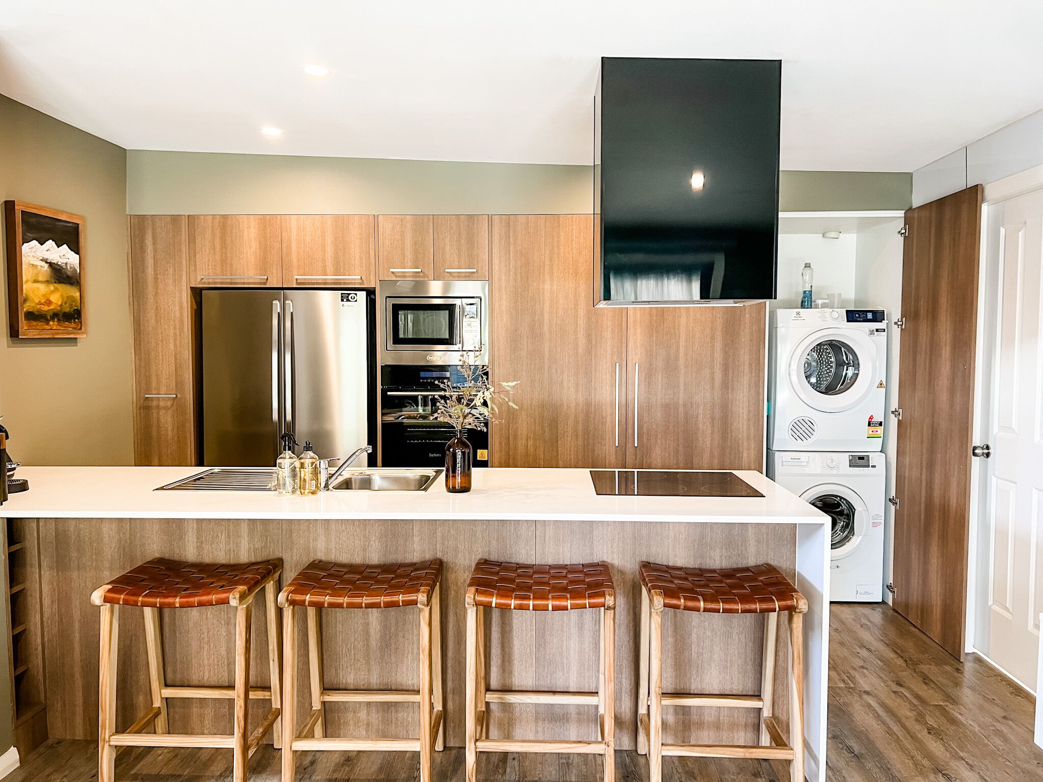 Hamilton House - Snowy Mountain Luxury Villas