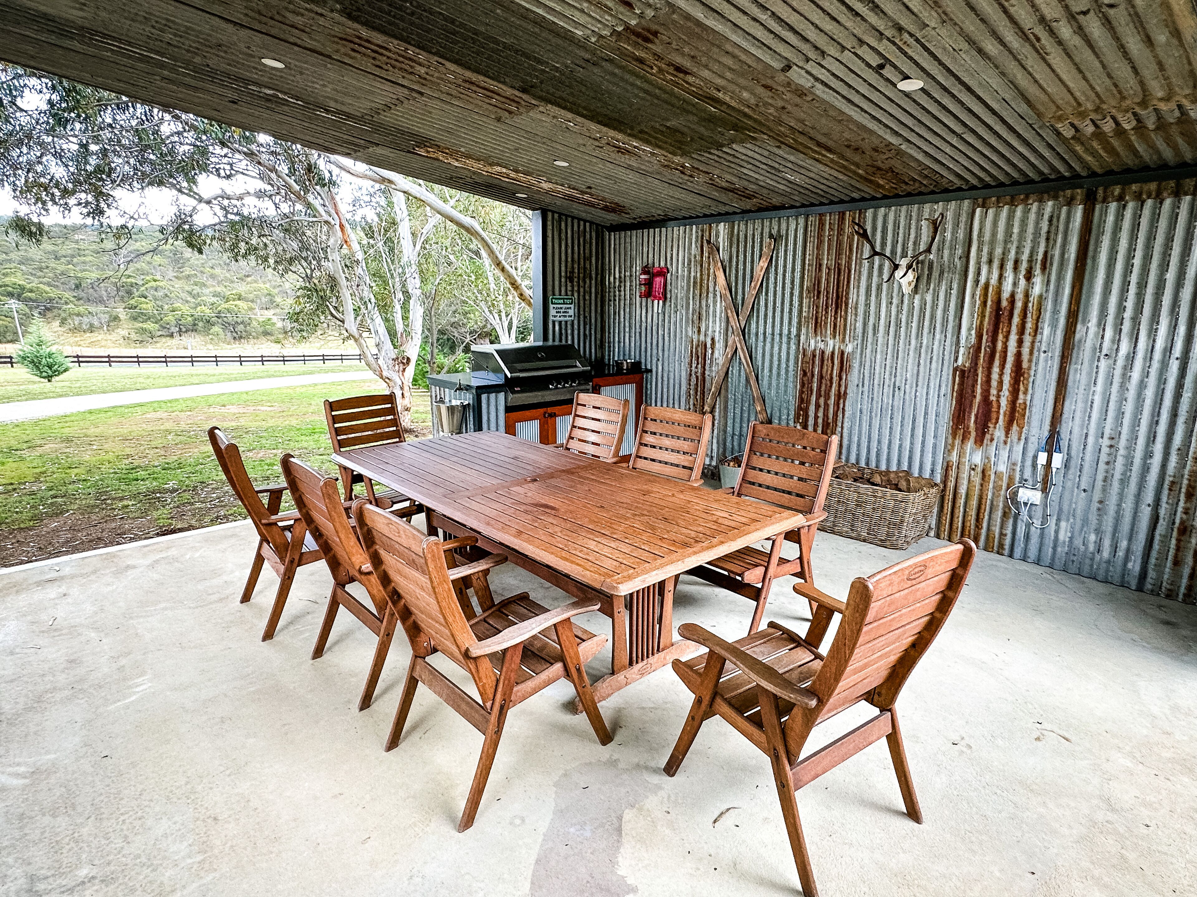 Hamilton House - Snowy Mountain Luxury Villas