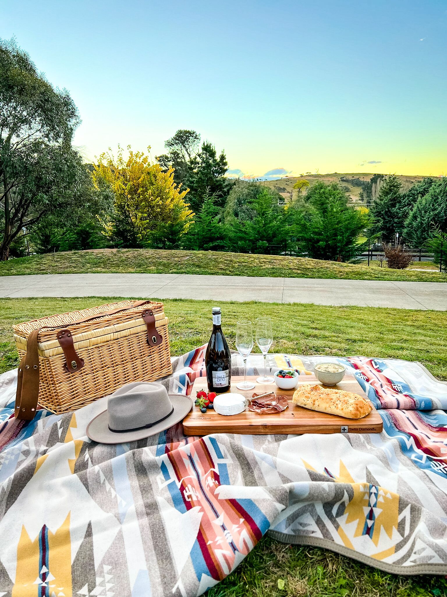 Hamilton House - Snowy Mountain Luxury Villas
