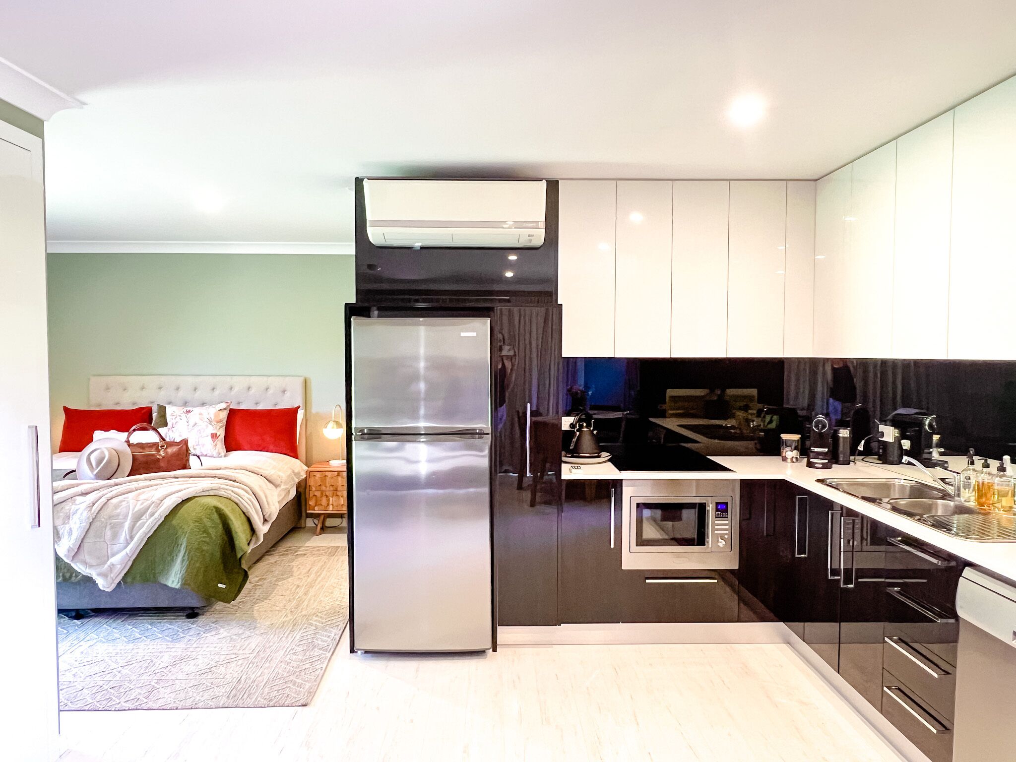 Hamilton House - Snowy Mountain Luxury Villas