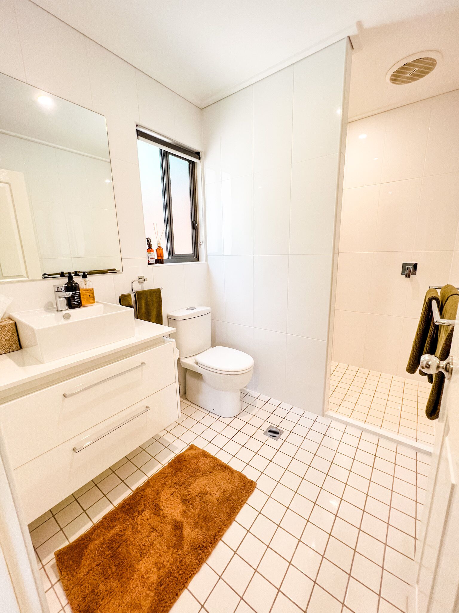 Hamilton House - Snowy Mountain Luxury Villas