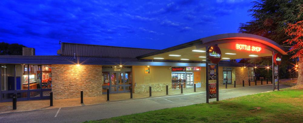 Lake Jindabyne Hotel