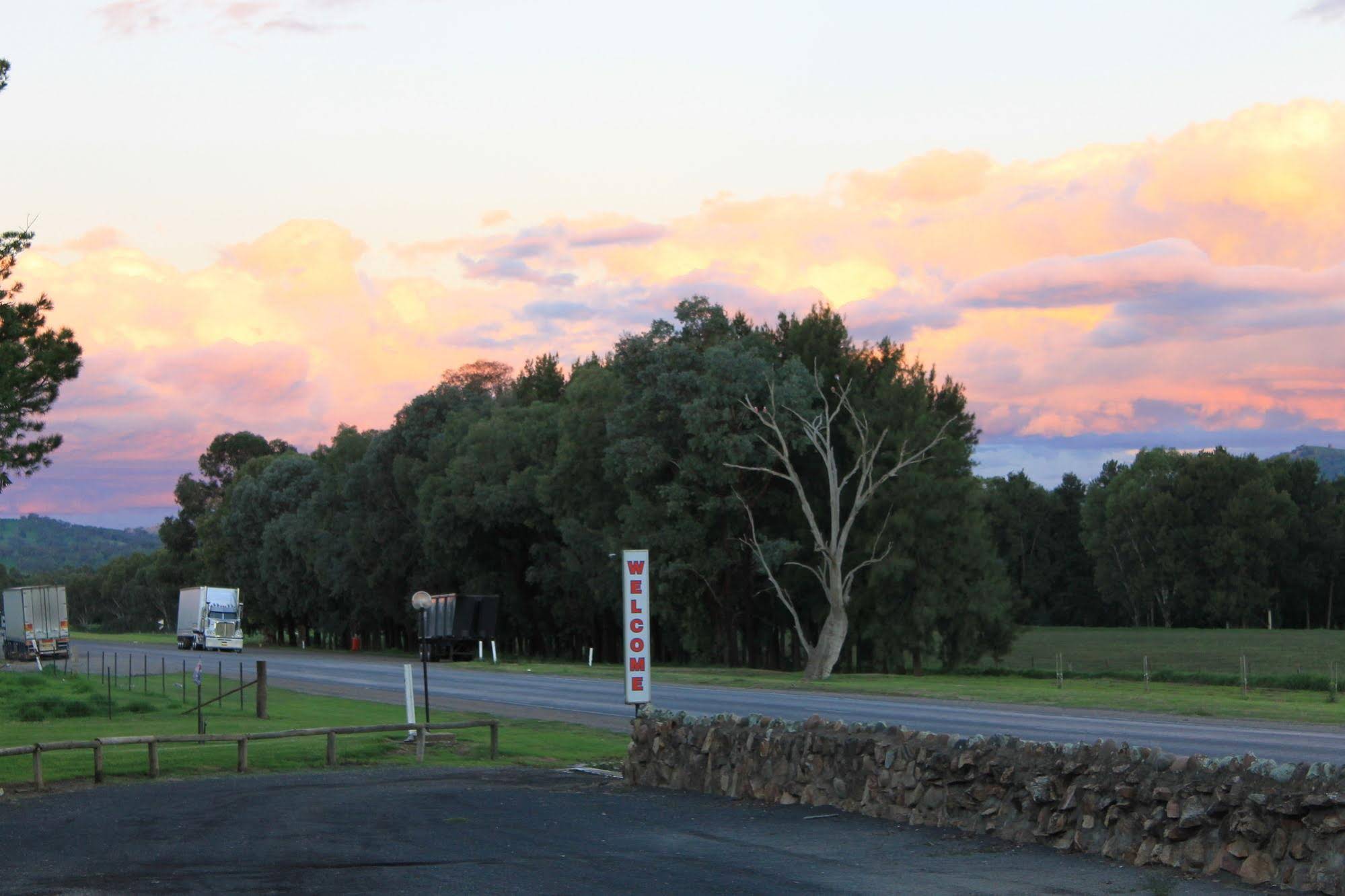 Jugiong Motor Inn