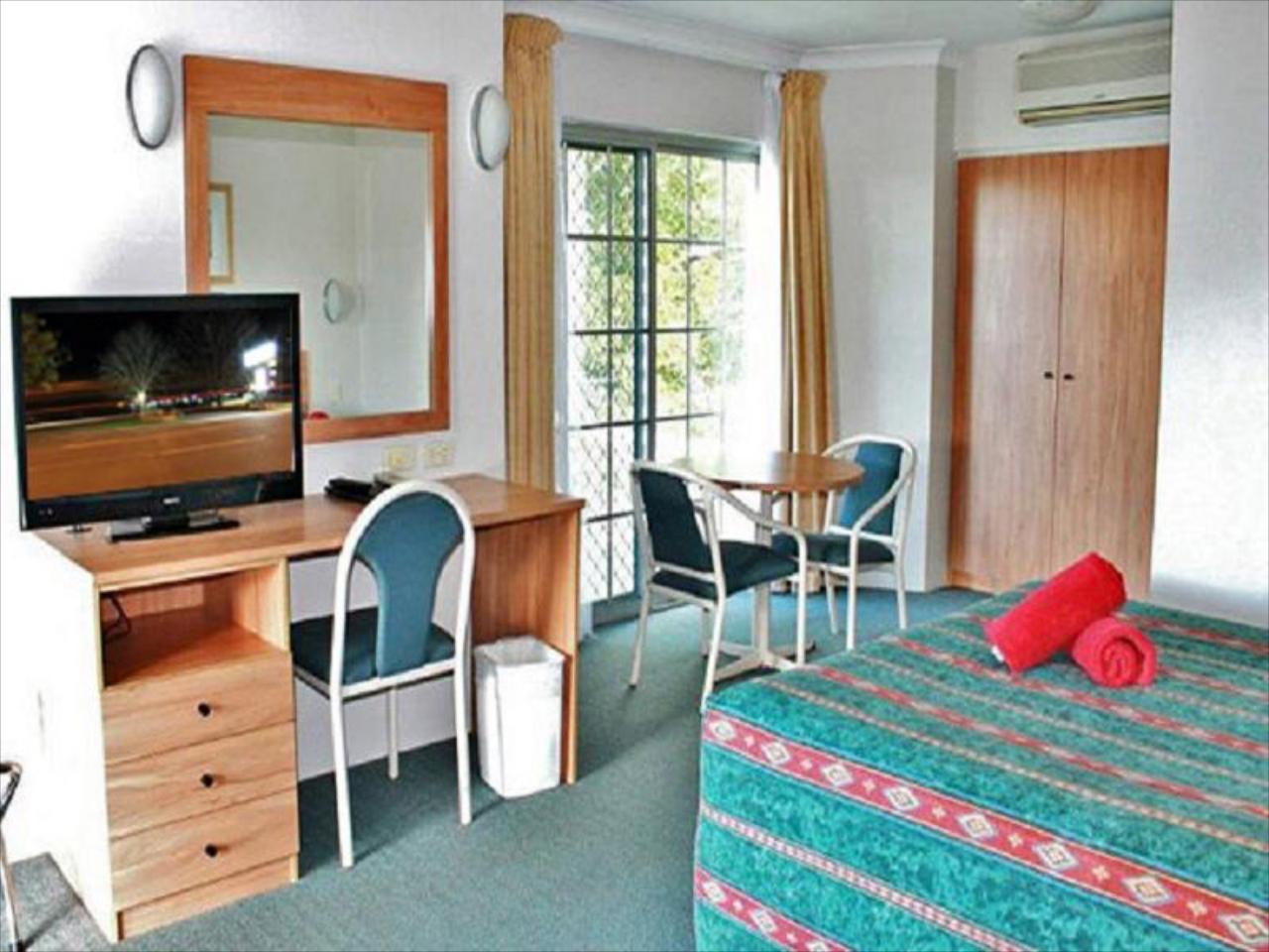 Colonial Court Motor Inn