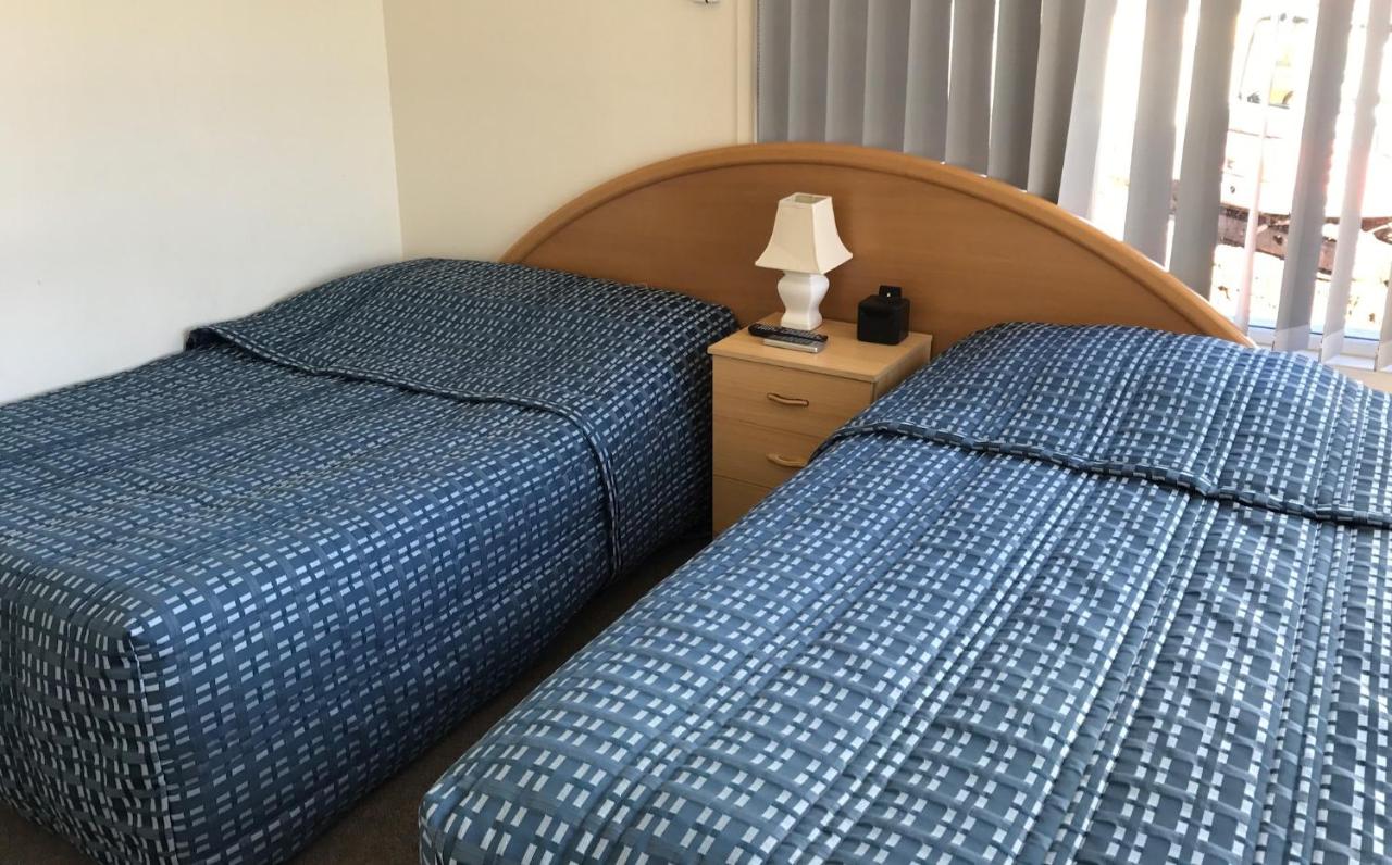 Motel 617
