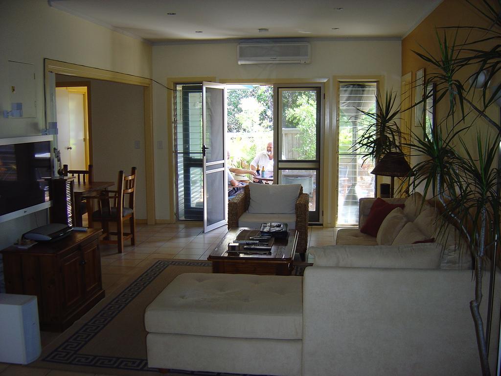 Hastings Cove Waterfront Holiday Apartments