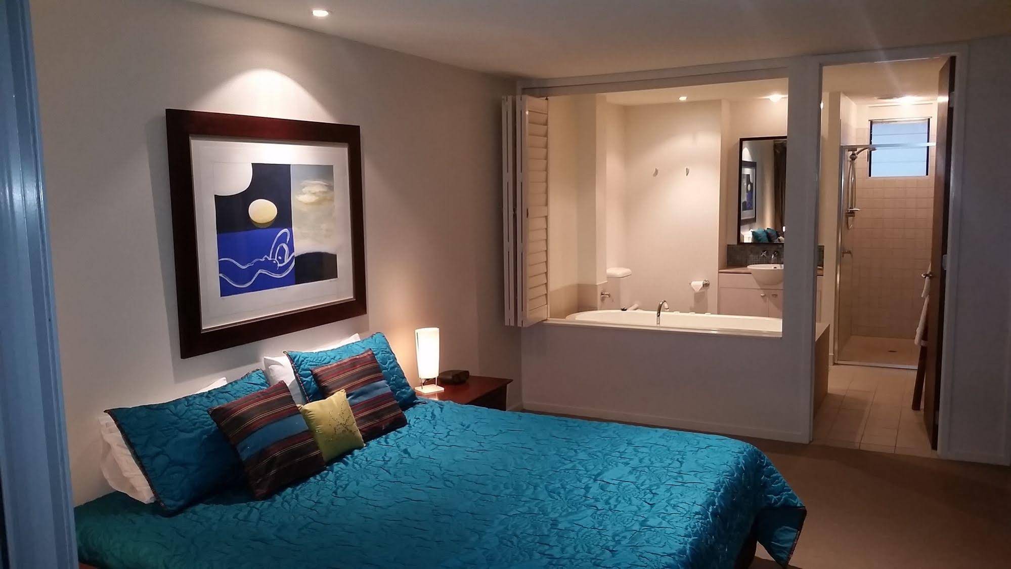 Marine Boutique Apartments