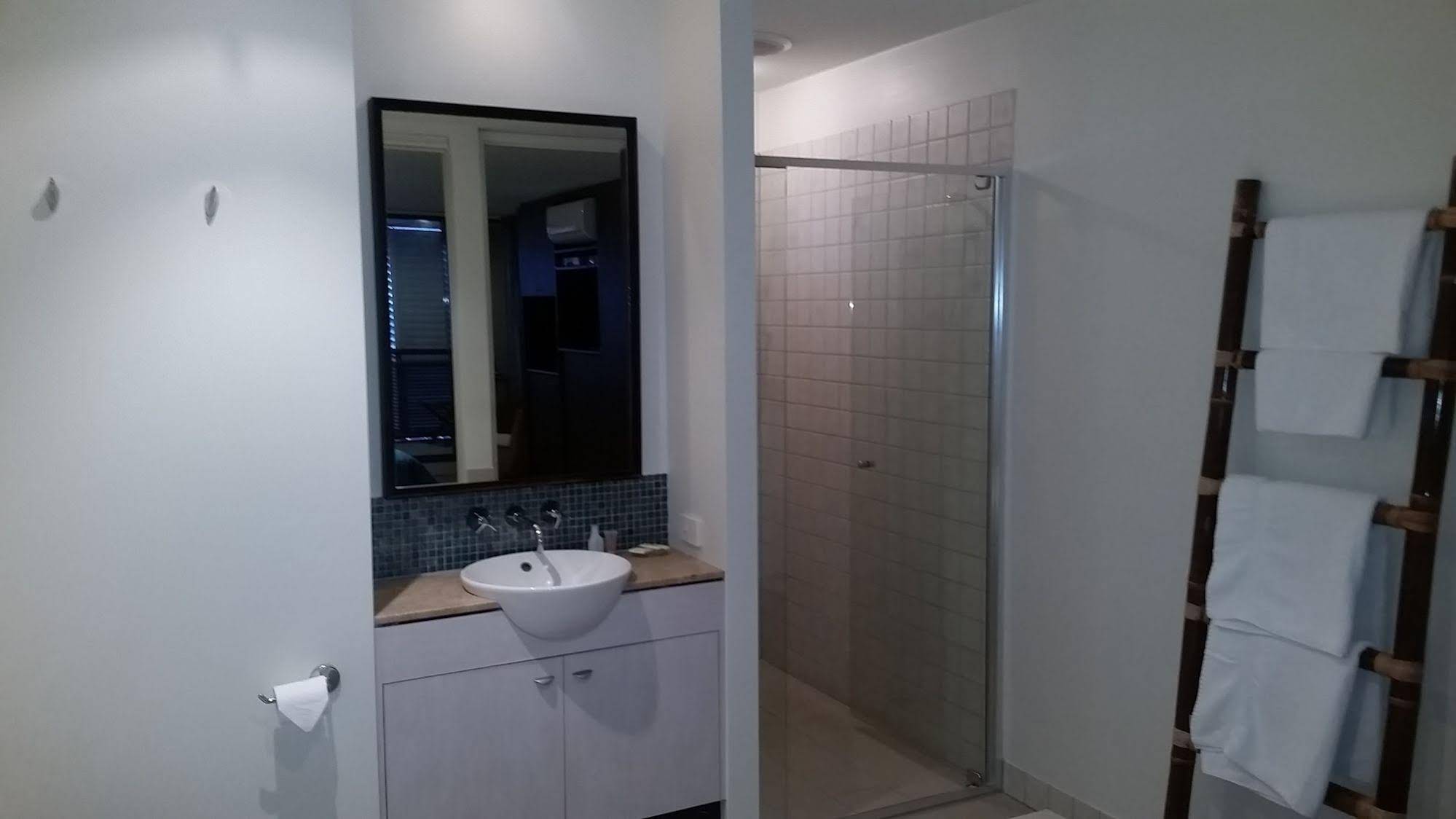 Marine Boutique Apartments