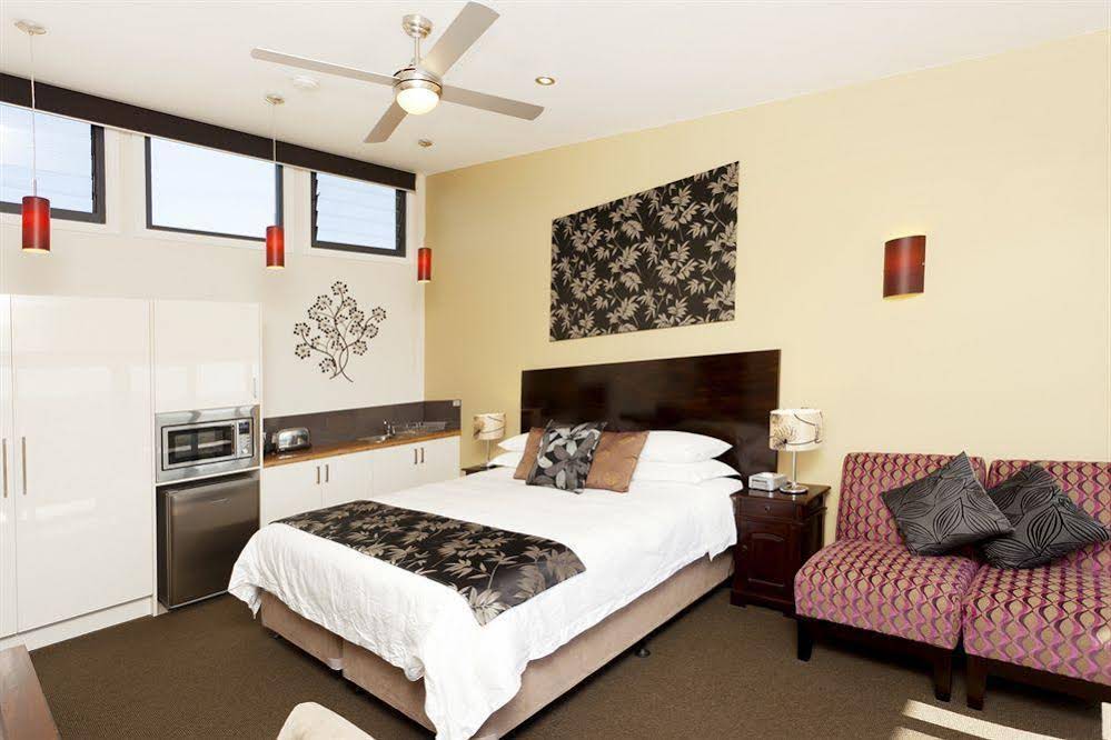Sanctuary Hill Retreat
