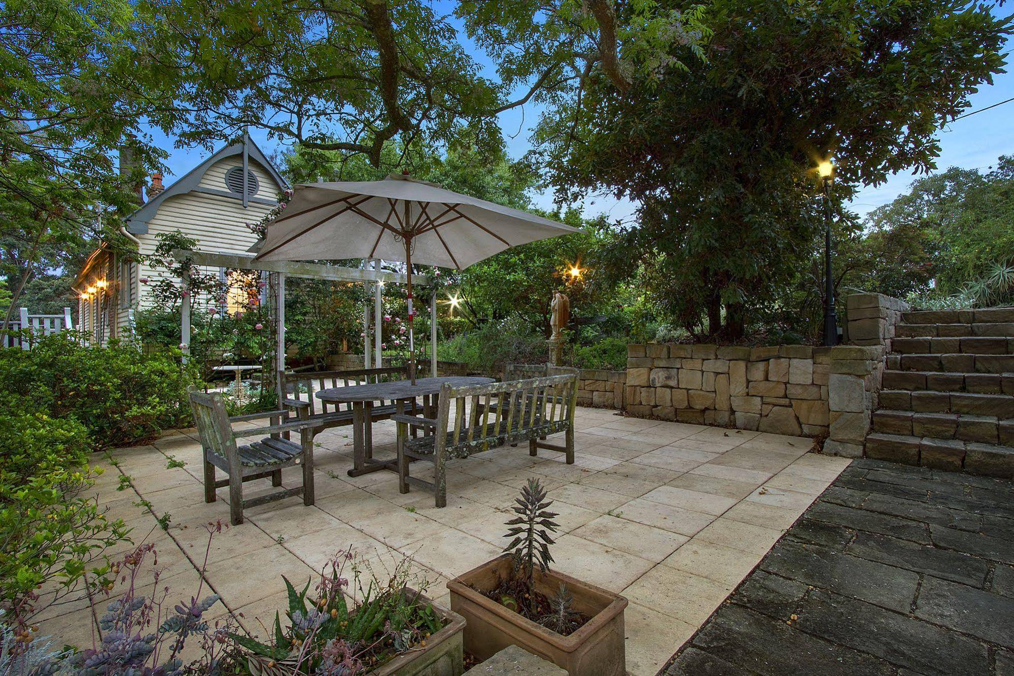 Plynlimmon - The 1860 Heritage Cottage at Kurrajong