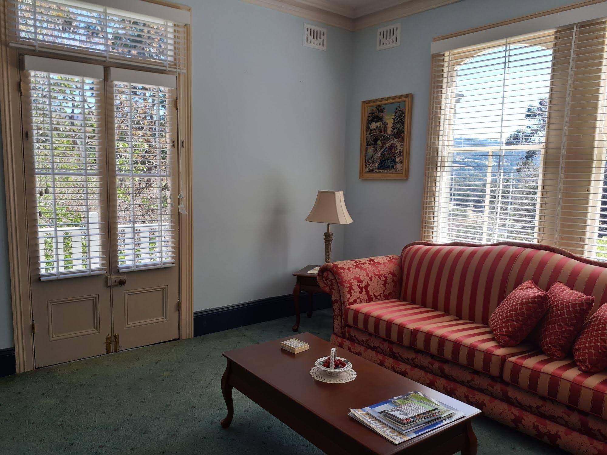 Plynlimmon - The 1860 Heritage Cottage at Kurrajong