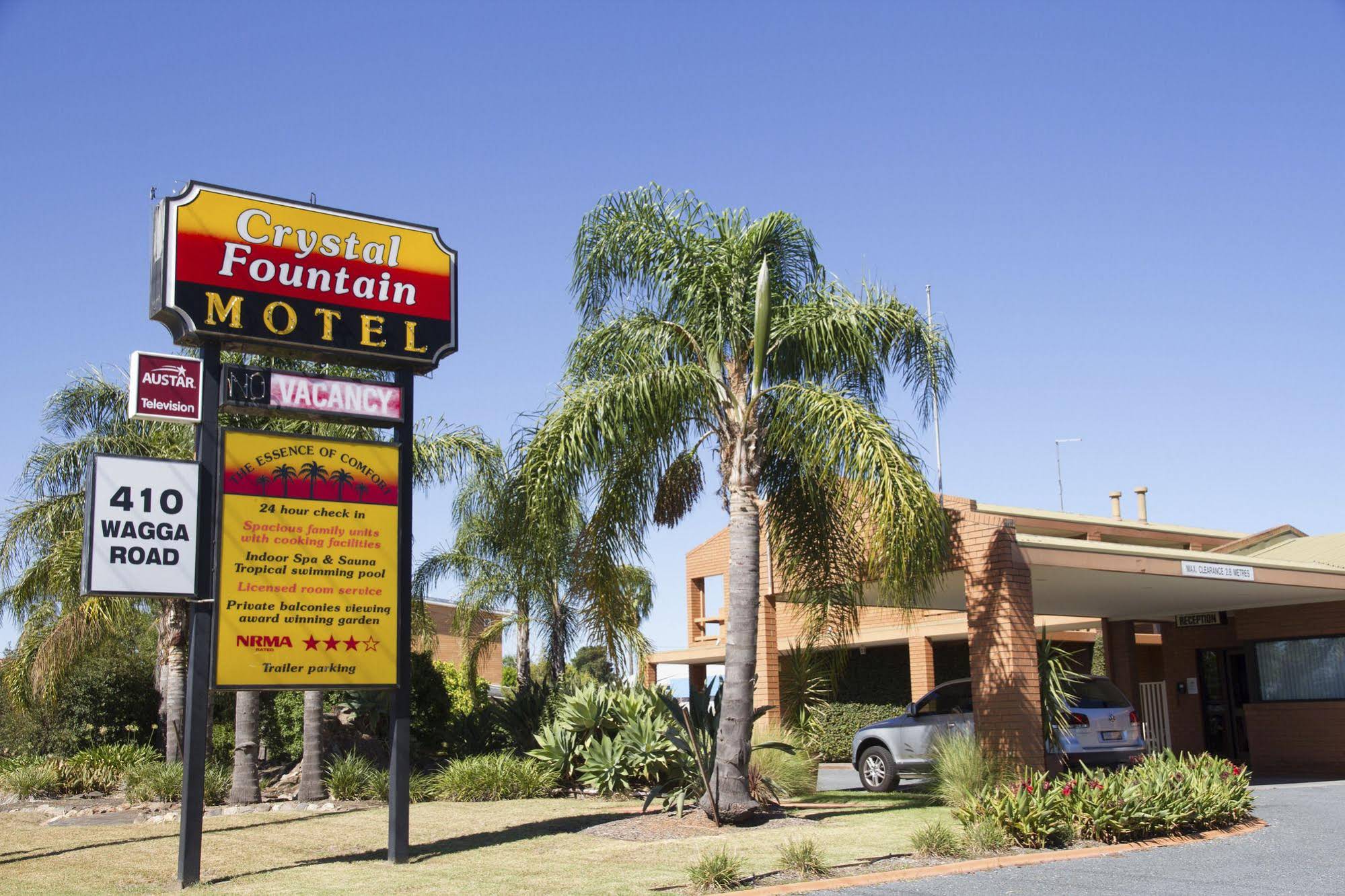 Crystal Fountain Motel