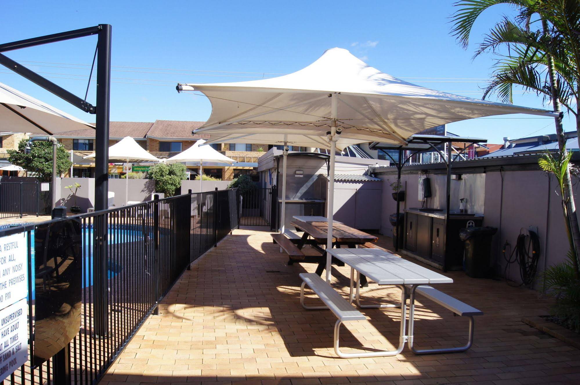 Absolute Beachfront Apartments Lennox Head