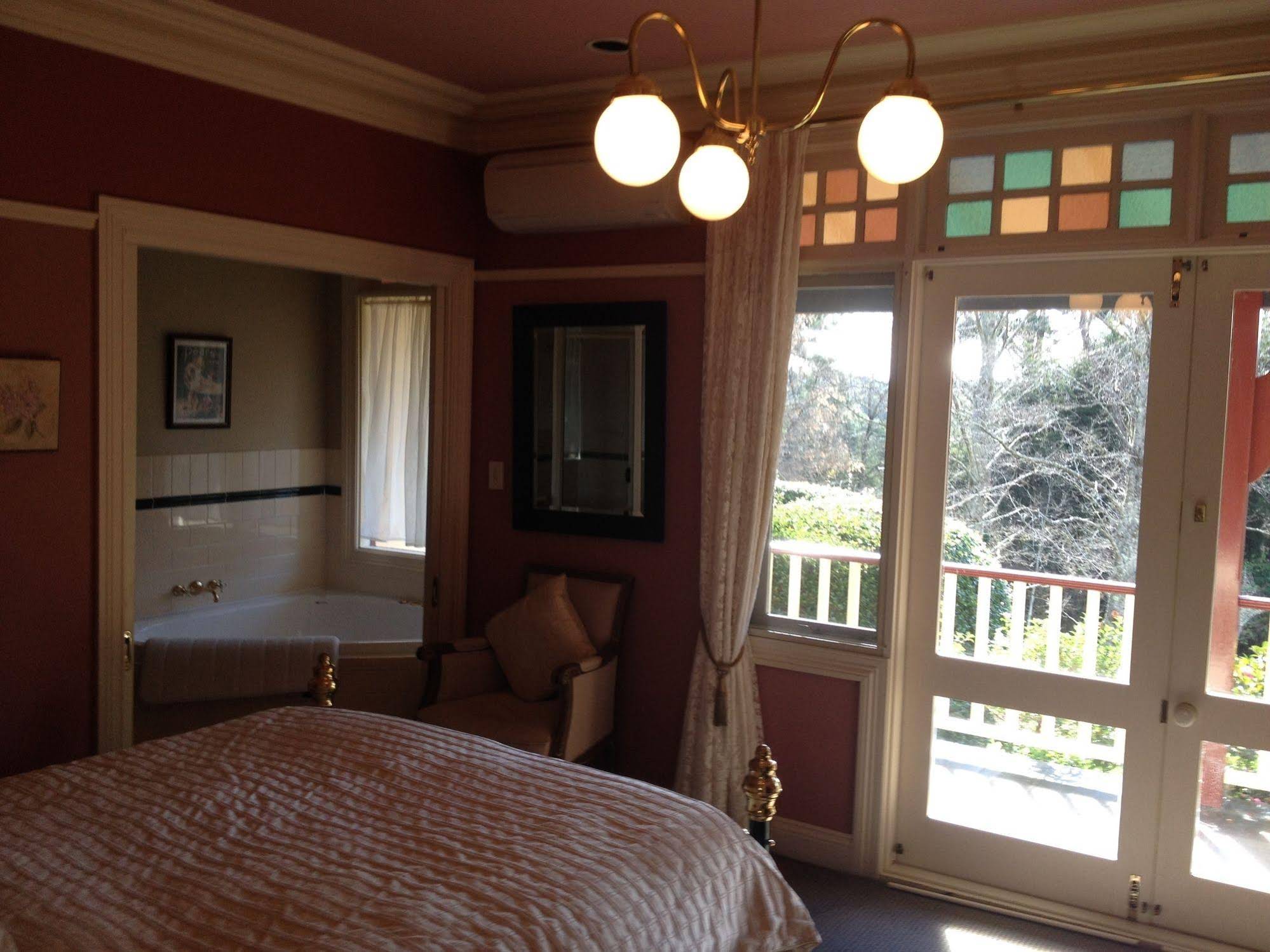 Bethany Manor Bed & Breakfast