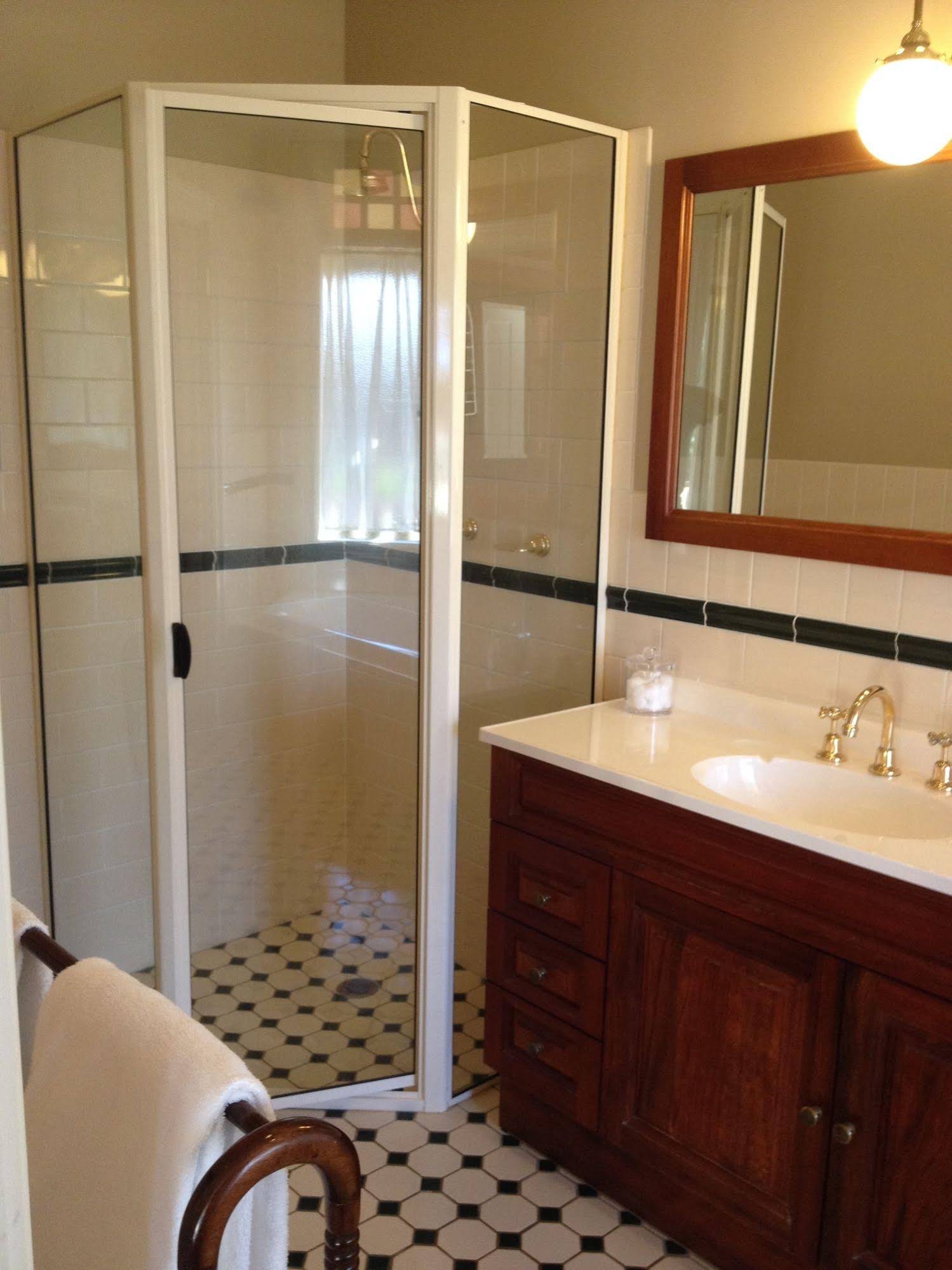 Bethany Manor Bed & Breakfast