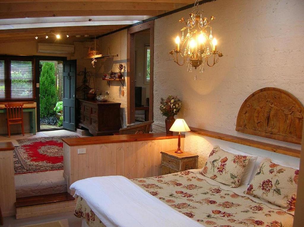 Hills Havens Cottages