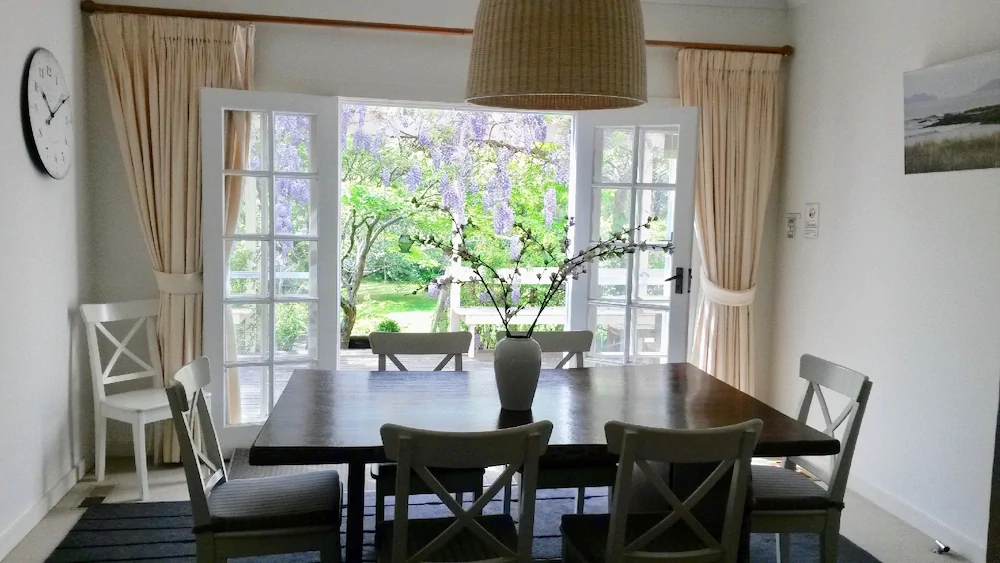 Leura Country Cottage