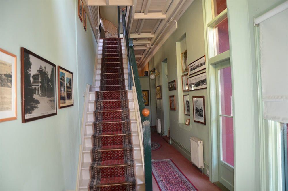 Leura House
