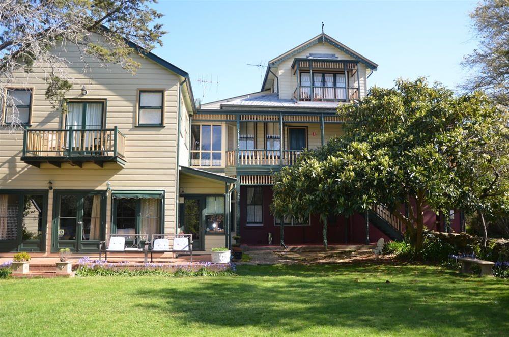 Leura House