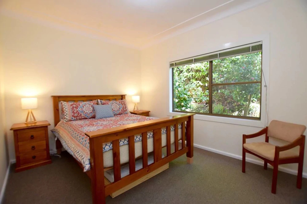 Raspberry Terrace Of Leura