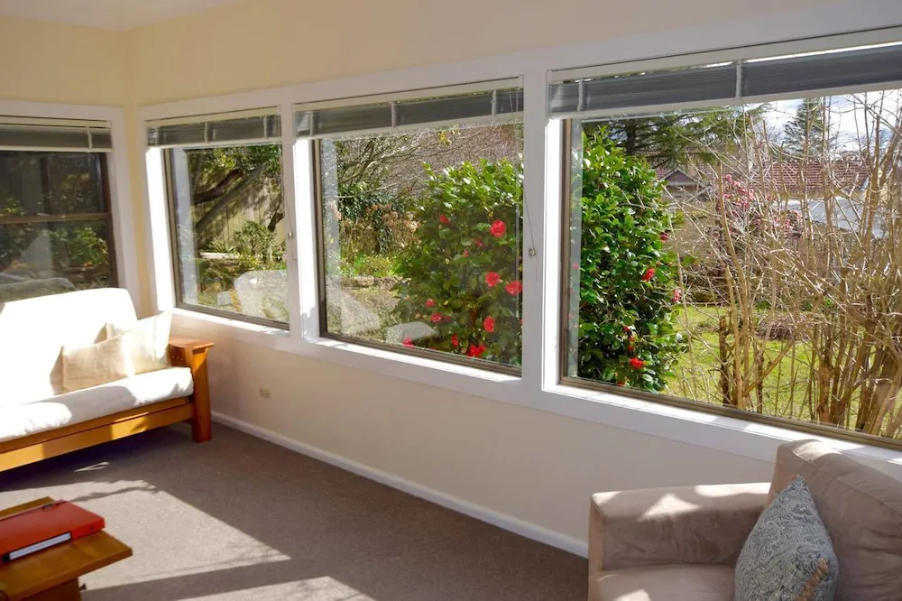 Raspberry Terrace Of Leura