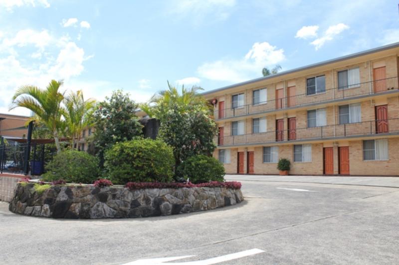 Aza Motel