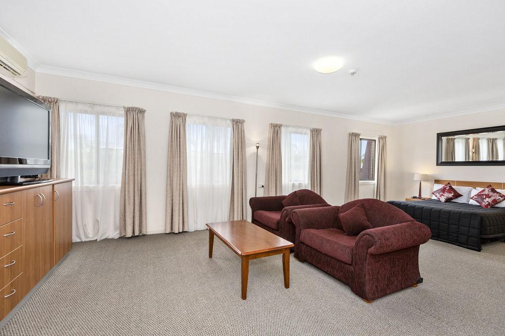 Centrepoint Motel