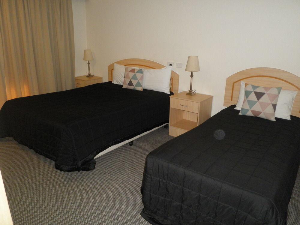 Centrepoint Motel