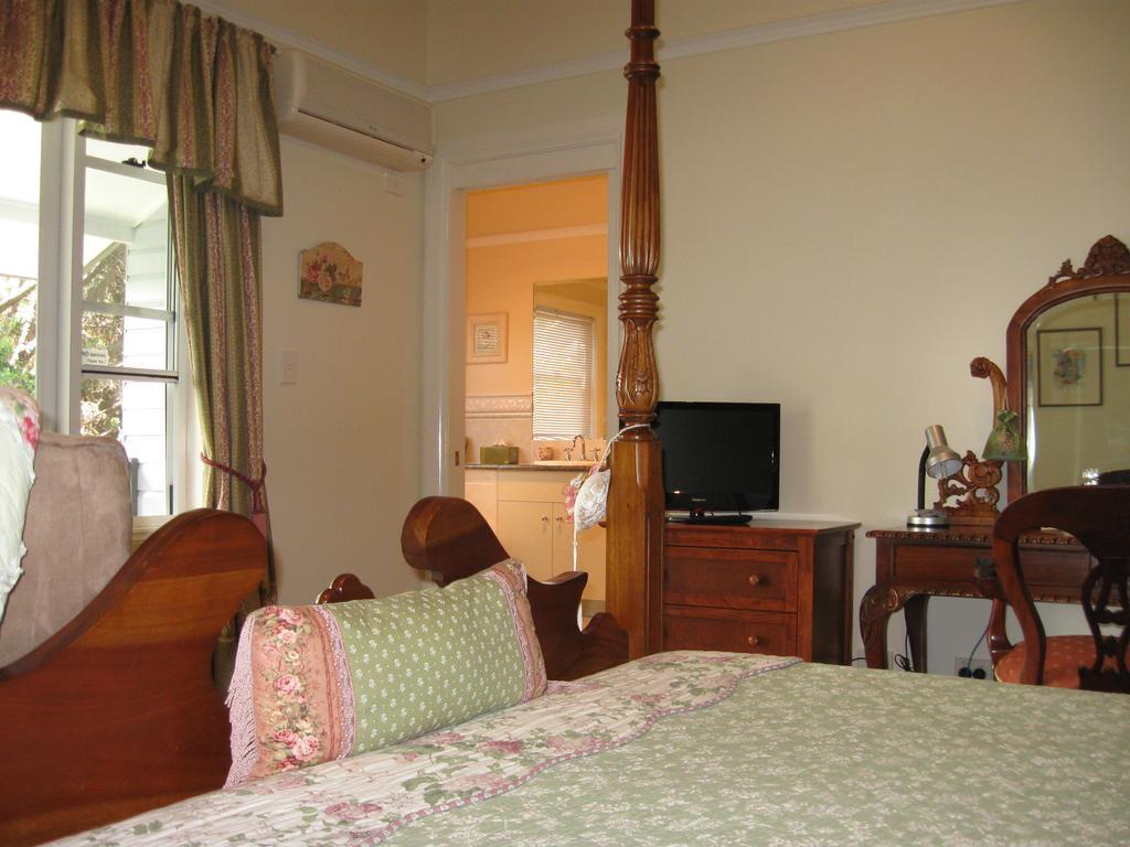 Elindale House Bed & Breakfast