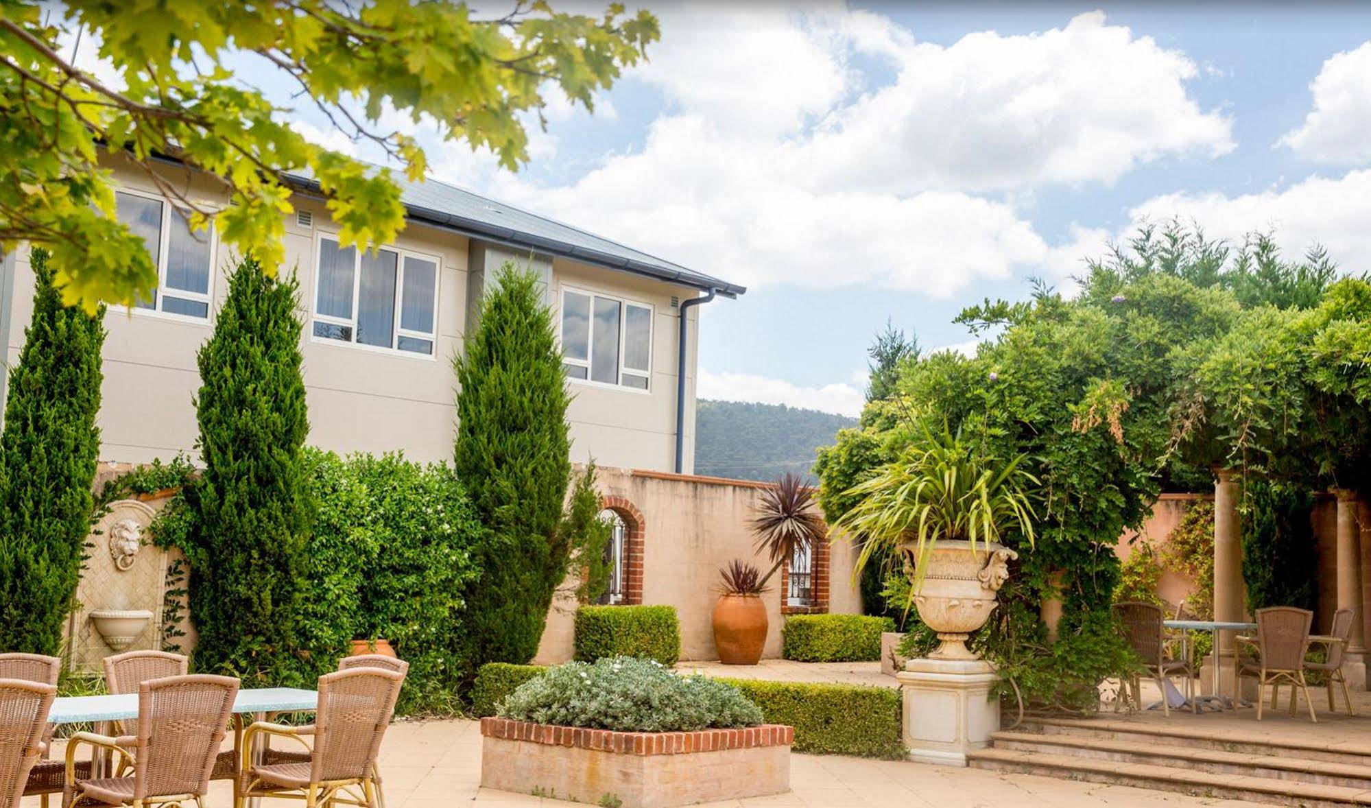 Lithgow Workies Club Motel