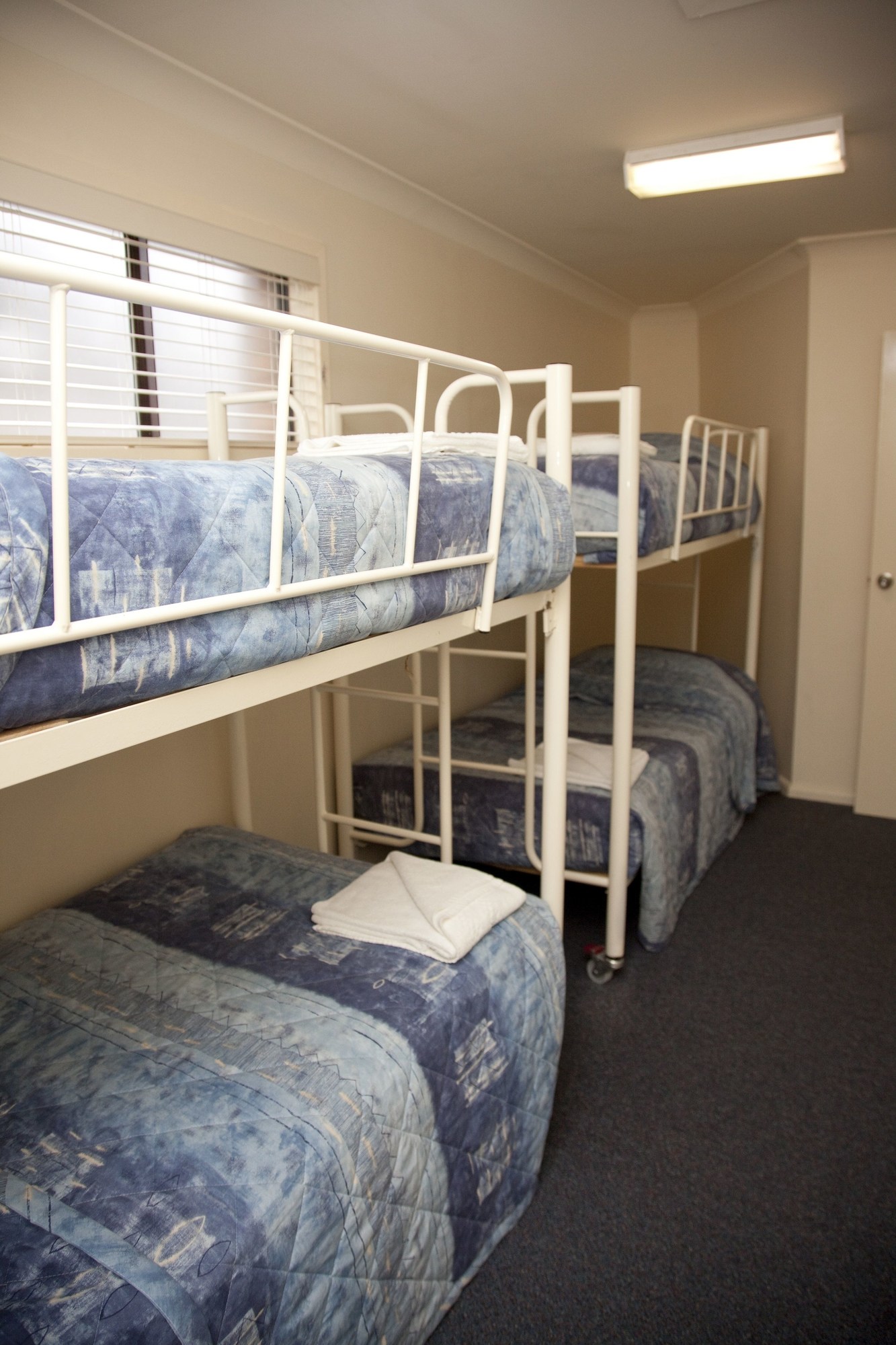 Zig Zag Motel