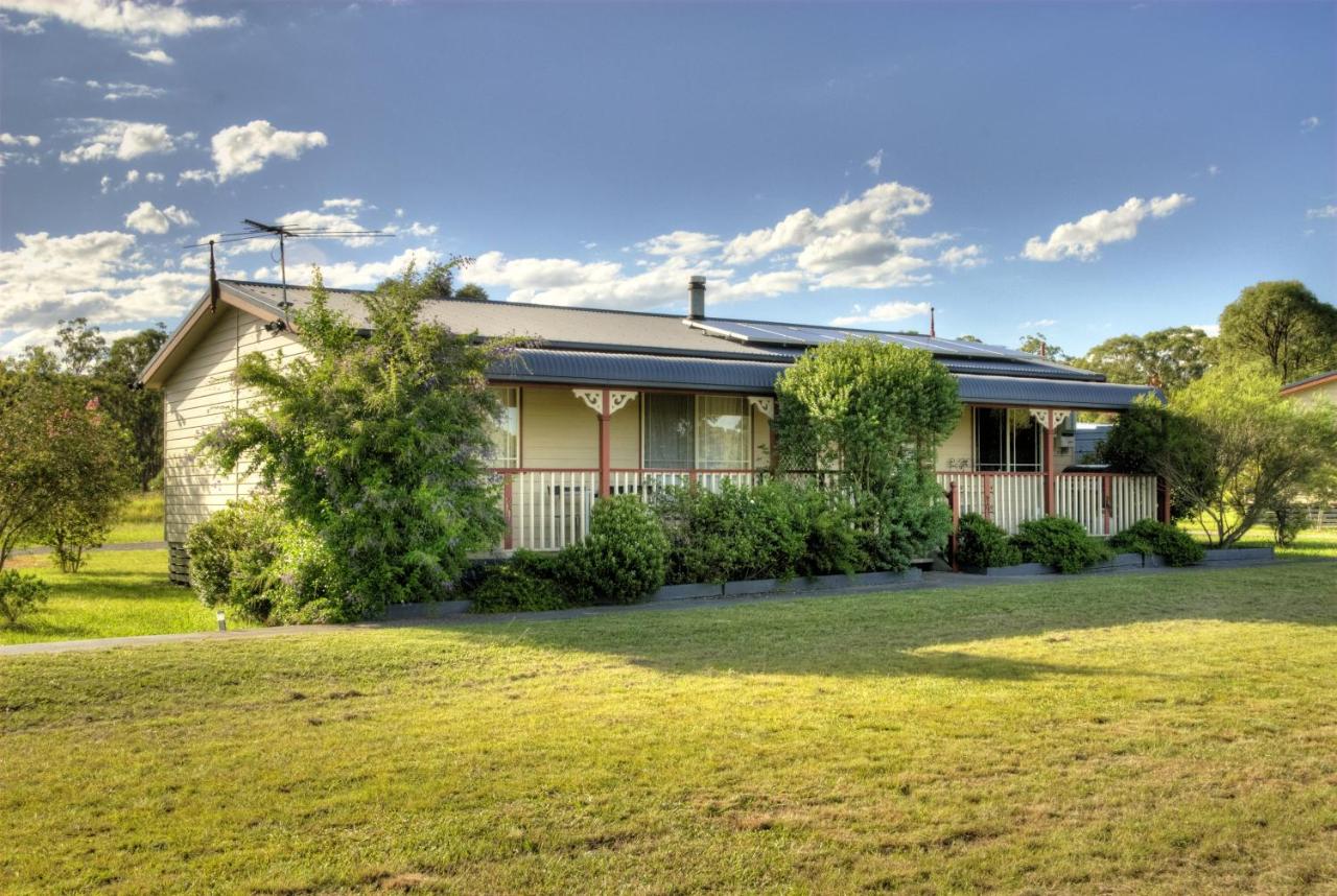 Cottages On Lovedale