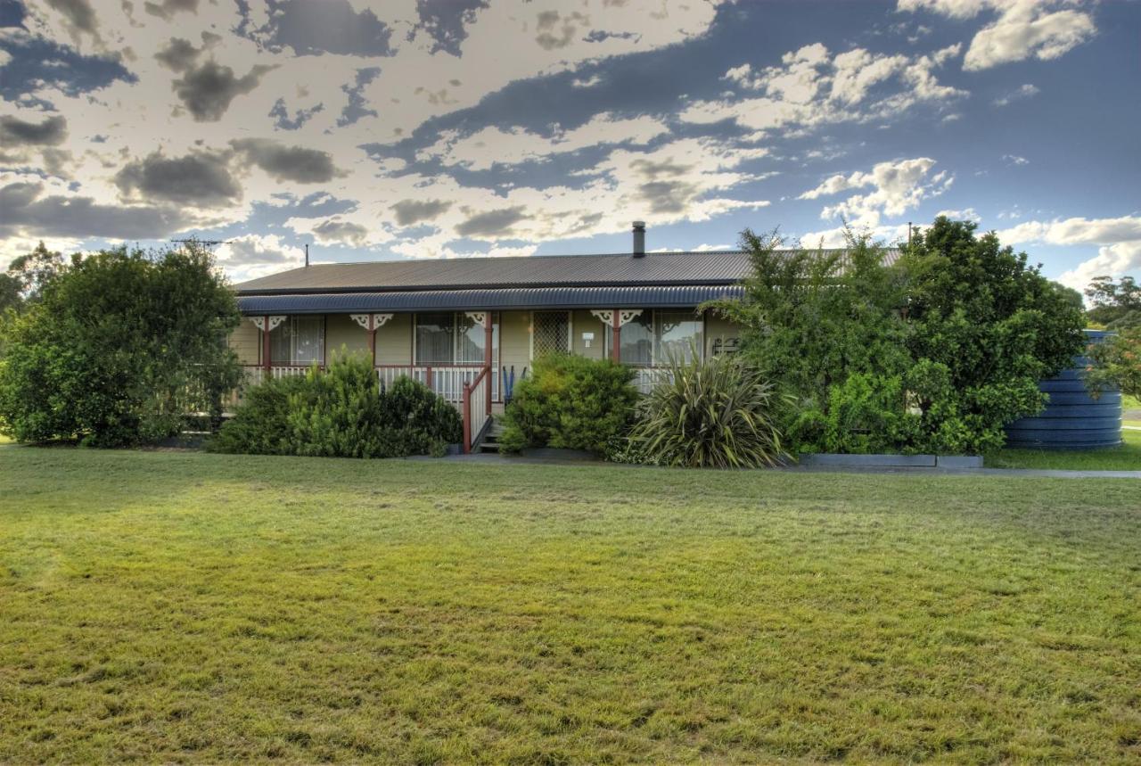 Cottages On Lovedale