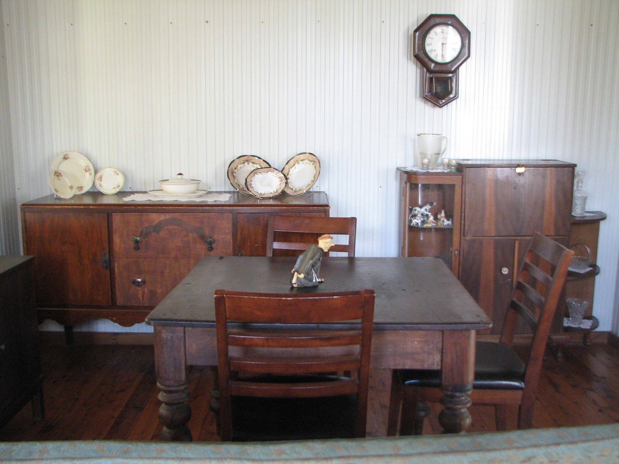 Lovedale Cottages