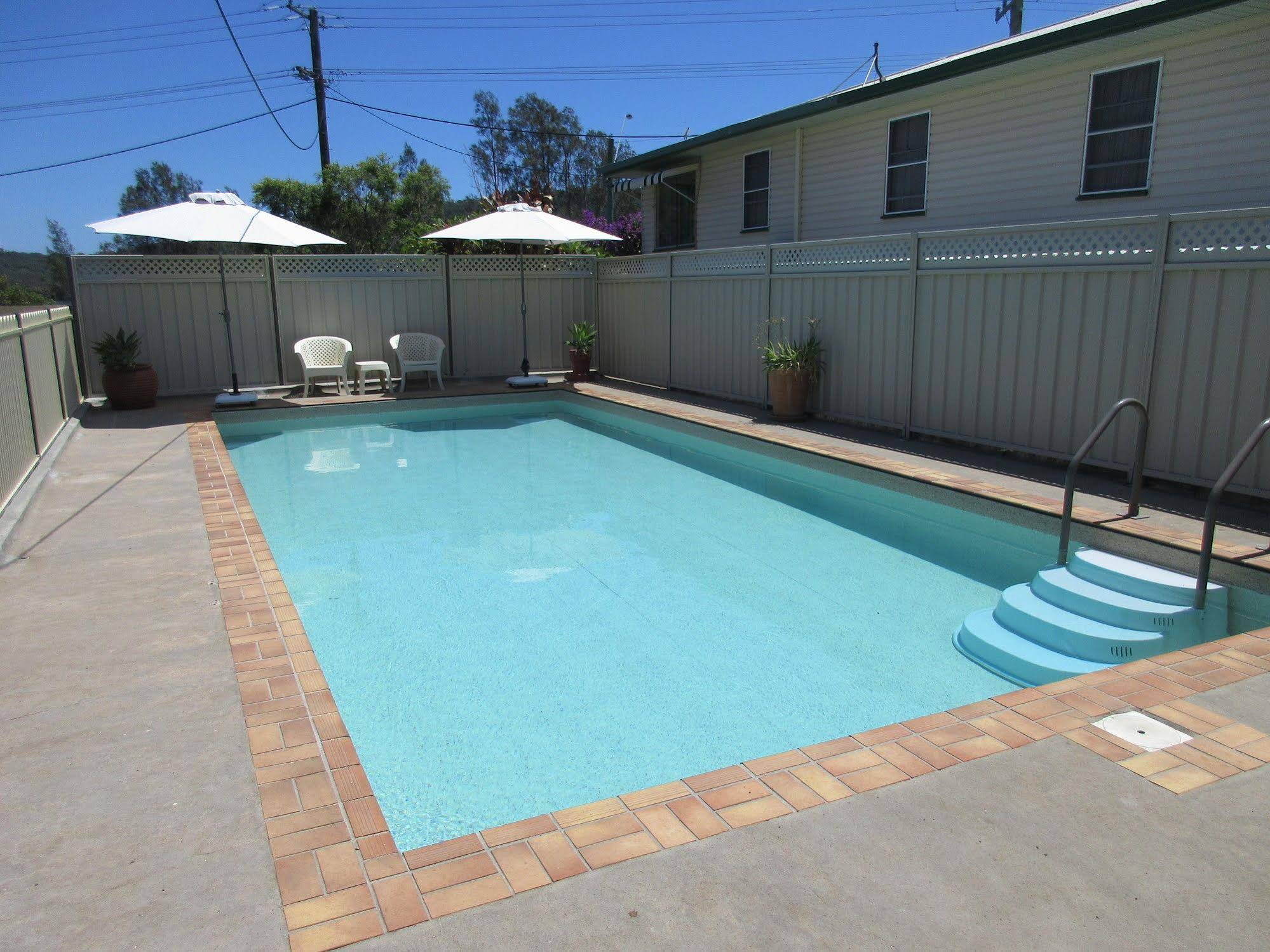 Waterview Motel