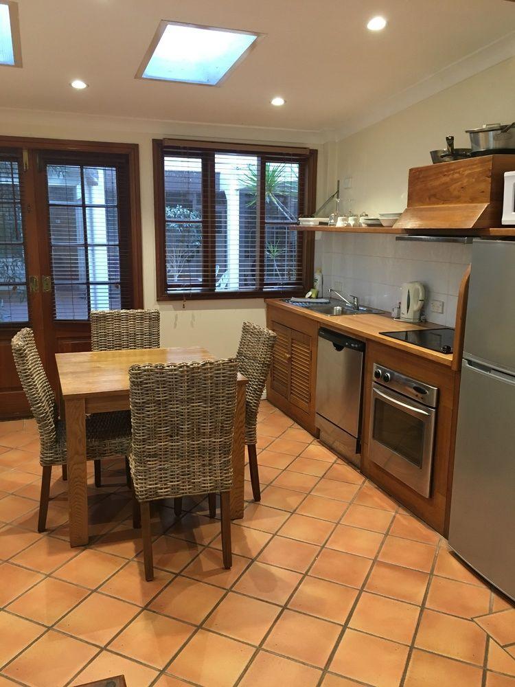 Manly Lodge Guest House