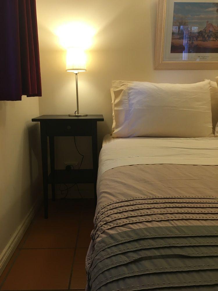 Manly Lodge Guest House