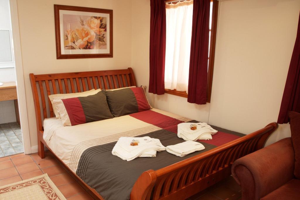 Manly Lodge Guest House