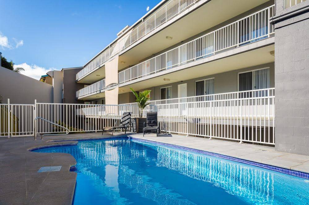 Albacore Apartments