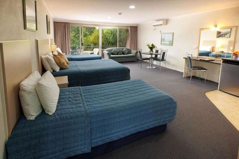 Fairway Motor Inn
