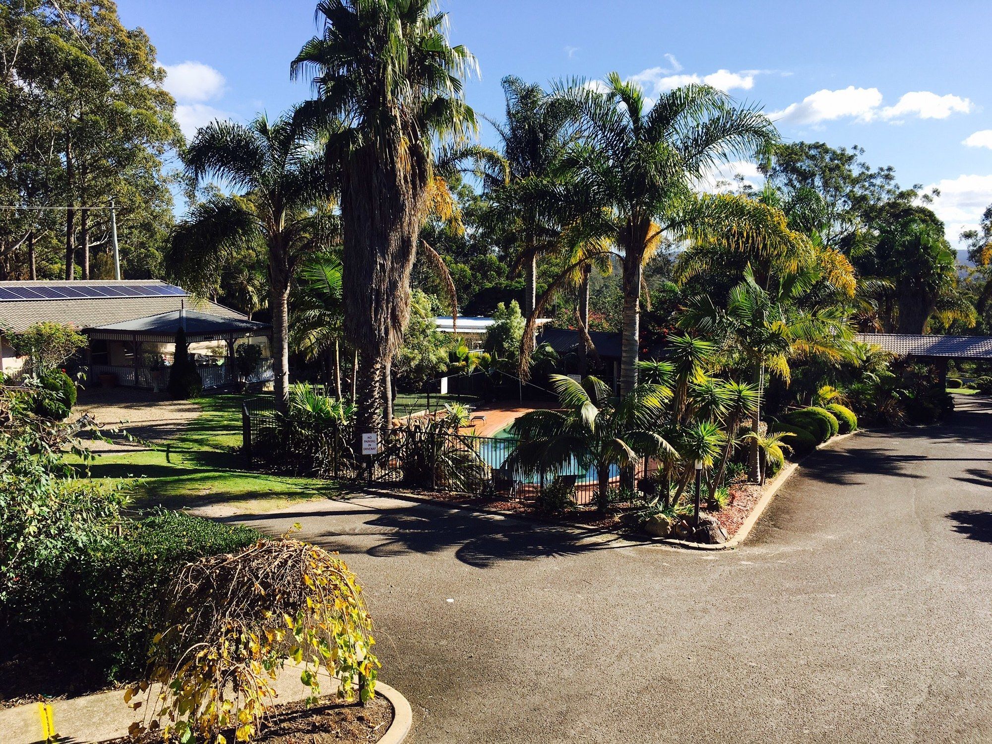 Fairway Motor Inn