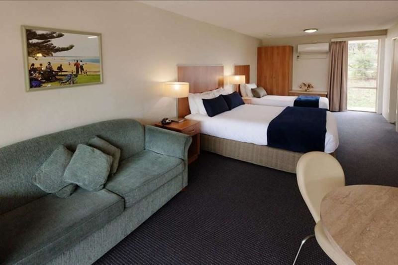 Fairway Motor Inn