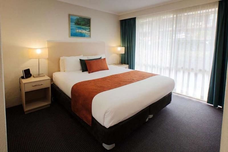 Fairway Motor Inn