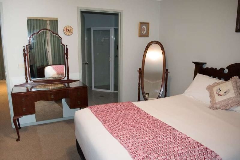 Fairway Motor Inn